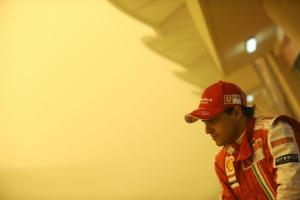 Felipe Massa in Bahrain during sandstorm
